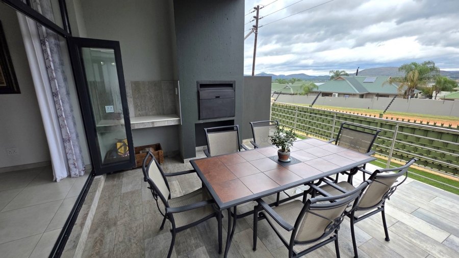 3 Bedroom Property for Sale in Kosmos Ridge North West
